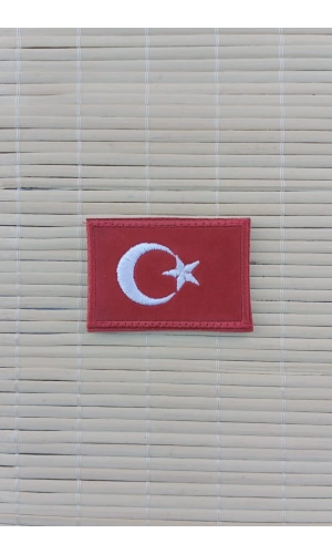 kirmizi kadife zemin ayyildiz nakis islemeli arma pec patch