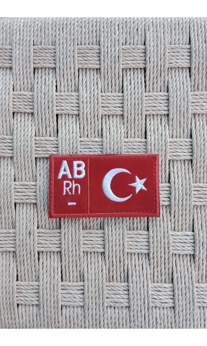kirmizi kadife zemin beyaz nakis islemeli AB rh - kan gruplu arma patch pec