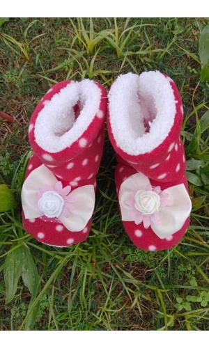 kirmizi renkli fiyonklu beyaz gullu model ici pamuklu organik hafif taban ortopedik cocuk bebek ilkadim patik panduf