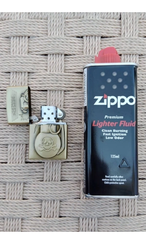 Ozel Tasarim Altin Sarisi Renkli Benzinli Grenade Yazili Kabartmali El Bombasi Desenli premium zippo Cakmak