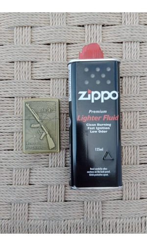 Ozel Tasarim Sari renkli AK-47 Tufekli kabartmali premium zippo Cakmak