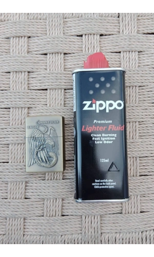 Ozel Tasarim Sari renkli Snake war eagle Yazili kabartmali premium zippo Cakmak