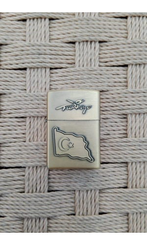 Ozel Tasarim Sari renkli Turkiye Yazili Dalgalanan Bayrak kabartmali zippo Cakmak