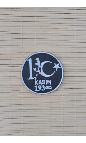 siyah beyaz renkli 10 kasim 1938 ataturk siluetli nakis islemeli arma patch pec