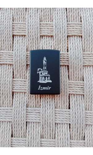 Siyah Renkli izmir Saat Kulesi Resimli Benzinli Purmuz Cakmak