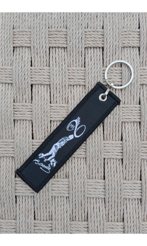 Siyah Renkli Mustafa Kemal Ataturk imzali Siluetli Nakis islemeli Bez Anahtarlik