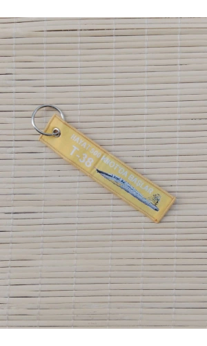 Hayat 500 Knotda Baslar T-38 Yazili Sari Beyaz Nakis islemeli Bez Anahtarlik