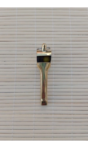 Trafik polisi Sari Renkli pirinc duduk