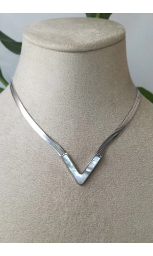 V harfli tasarim italyan zincirli beyaz sedef tasli gumus renkli kaliteli paslanmaz celik kolye stainless stell