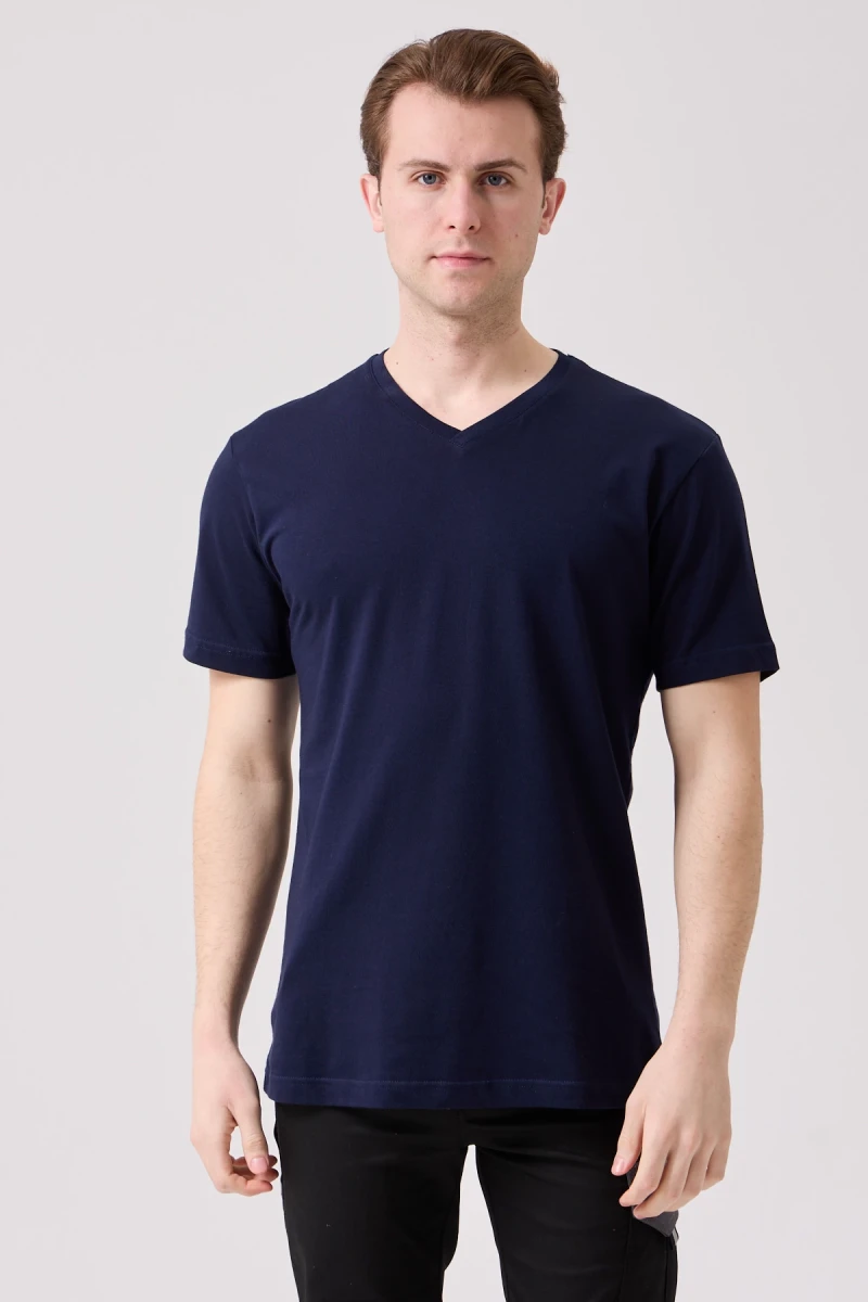 Galanthus V Yaka T-Shirt - Nefes Alabilir, Rahat ve Şık Tasarım