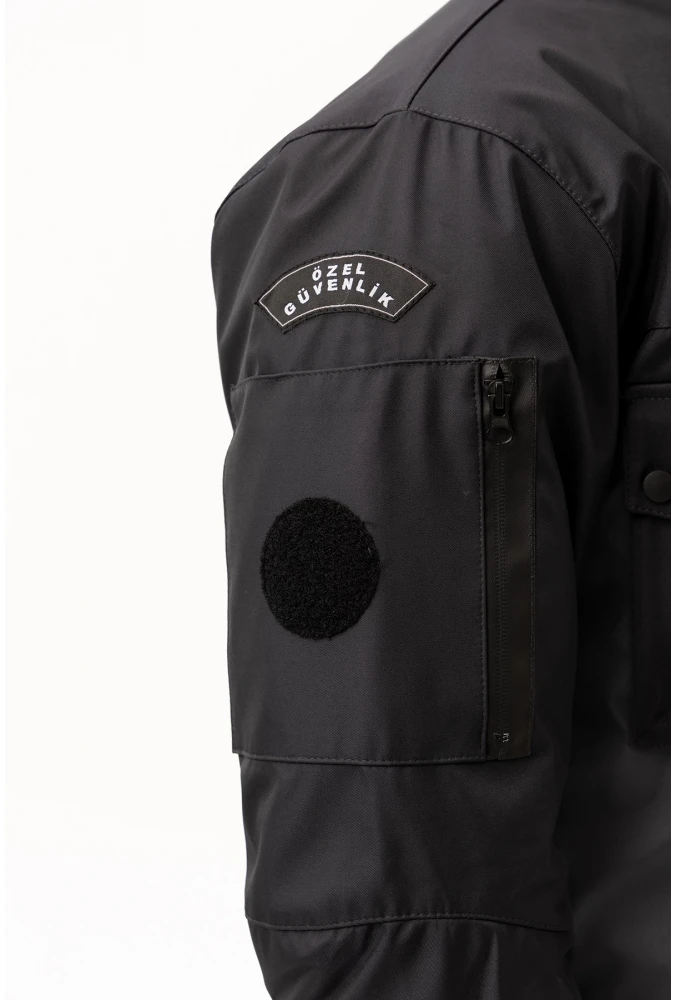 Güvenlik Kıyafeti KM Kaban Soğuk Havalara Dayanıklı Reflektörlü Kışlık Mont Modeli