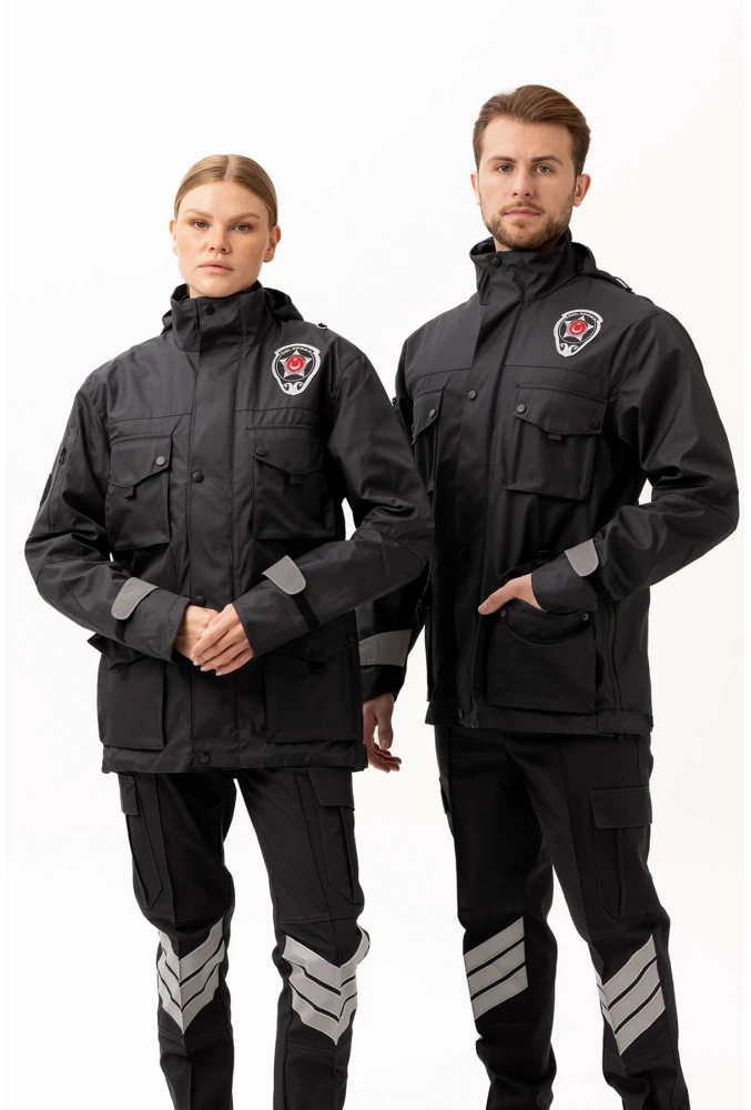 Güvenlik Kıyafeti KM Kaban Soğuk Havalara Dayanıklı Reflektörlü Kışlık Mont Modeli