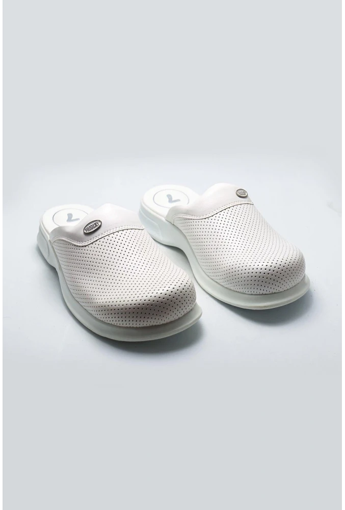 Prodexy EKO Unisex Terlik – Şık ve Rahat Seçenek, Siyah ve Beyaz Renklerle Stilinizi Tamamlayın