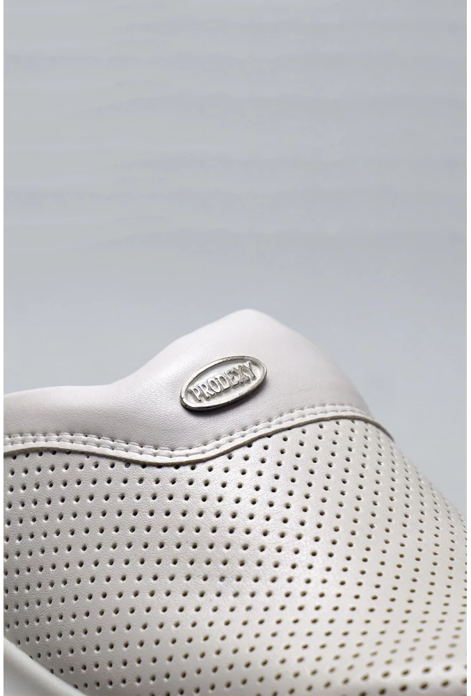 Prodexy EKO Unisex Terlik – Şık ve Rahat Seçenek, Siyah ve Beyaz Renklerle Stilinizi Tamamlayın