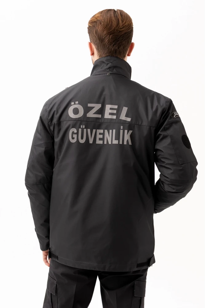 Güvenlik Kıyafeti KM Kaban Soğuk Havalara Dayanıklı Reflektörlü Kışlık Mont Modeli
