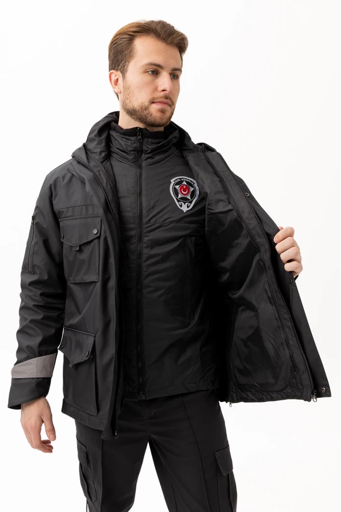 Güvenlik Kıyafeti KM Kaban Soğuk Havalara Dayanıklı Reflektörlü Kışlık Mont Modeli