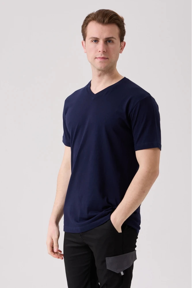 Galanthus V Yaka T-Shirt - Nefes Alabilir, Rahat ve Şık Tasarım