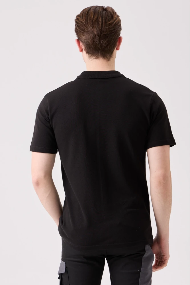 Galanthus Polo Yaka T-Shirt - Pamuklu, Nefes Alabilir, Klasik ve Şık Tasarım