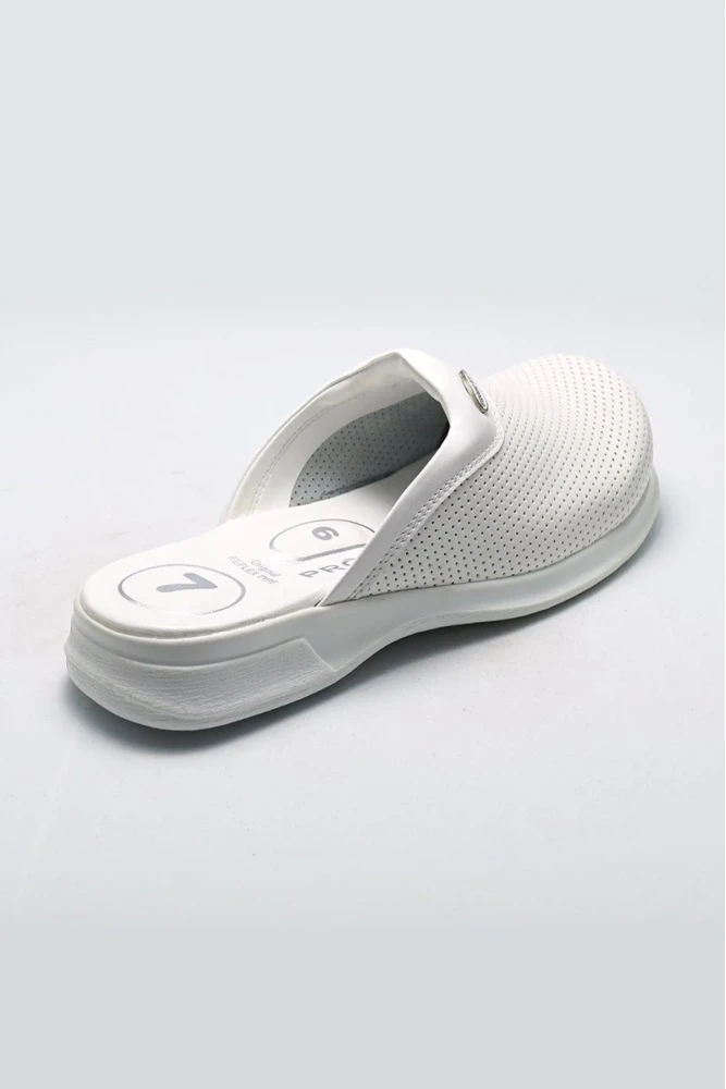 Prodexy EKO Unisex Terlik – Şık ve Rahat Seçenek, Siyah ve Beyaz Renklerle Stilinizi Tamamlayın