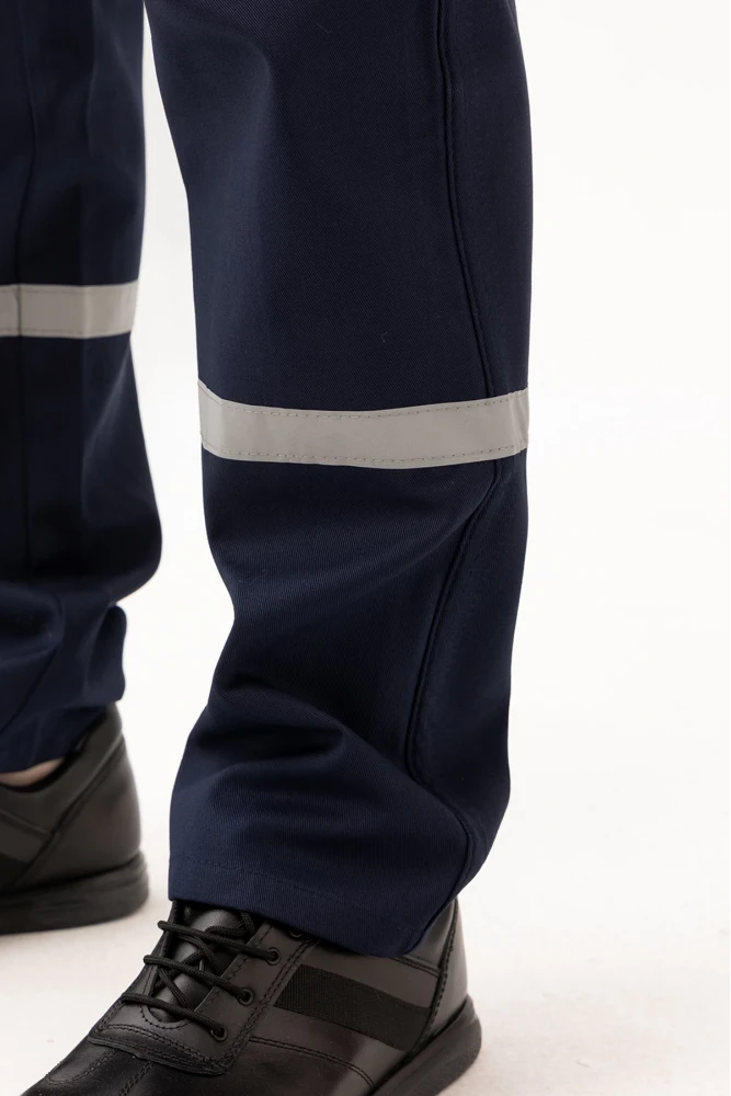 Nova Yazlık İş Pantolonu – Sıcak Havalarda Hafif ve Fonksiyonel