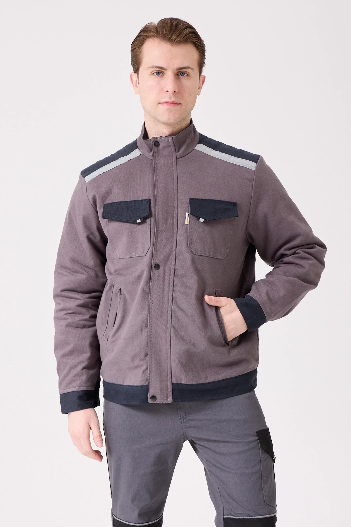 Blaze Kışlık Mont Soğuk Hava Koşullarına Dayanıklı İş Tipi Dış Giyim