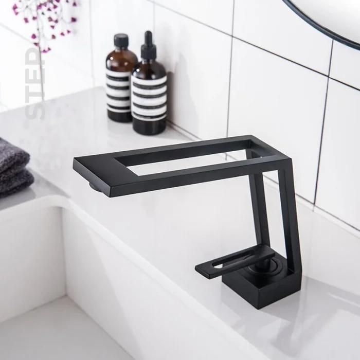 Newarc Step Hole Lav.Bataryası Siyah