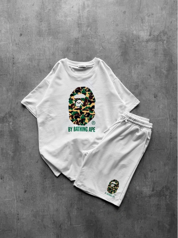 BAPE ŞORTLU TAKIM BEYAZ