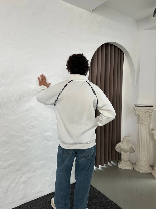 DİKİŞ DETAYLI HIRKA BEYAZ