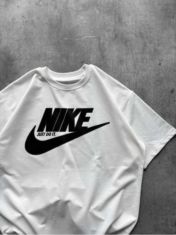 NK LOGO OVERSİZE TSHİRT BEYAZ