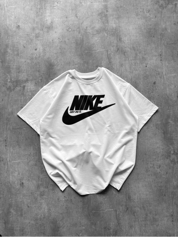 NK LOGO OVERSİZE TSHİRT BEYAZ
