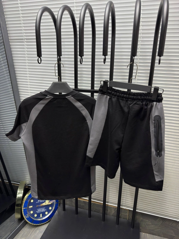 TECH FLEECE YENİ SEZON ŞORTLU TAKIM SİYAH