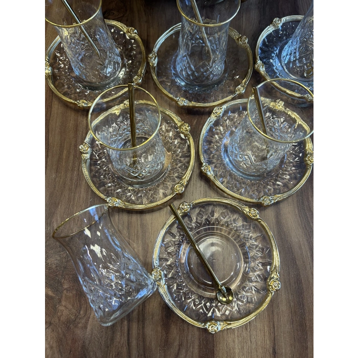 18 parça 6 kişilik çay seti