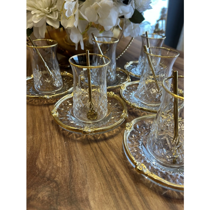 18 parça 6 kişilik çay seti