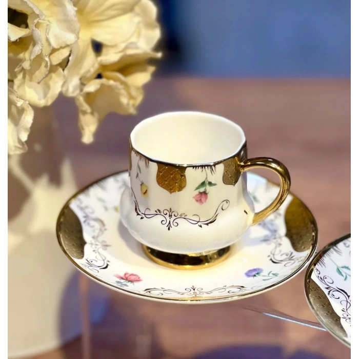 6 kişilik fincan takımı