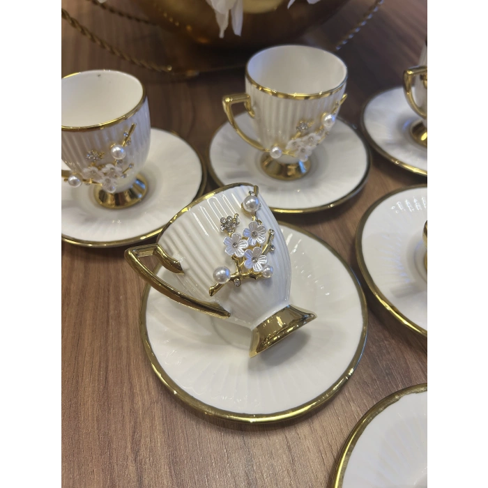 6 kişilik fincan takımı