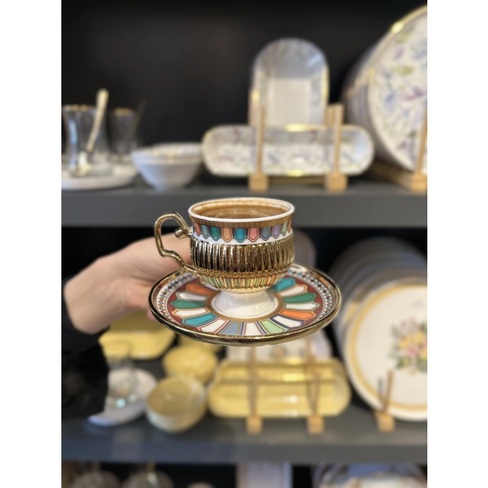 6 kişilik porselen fincan takımı