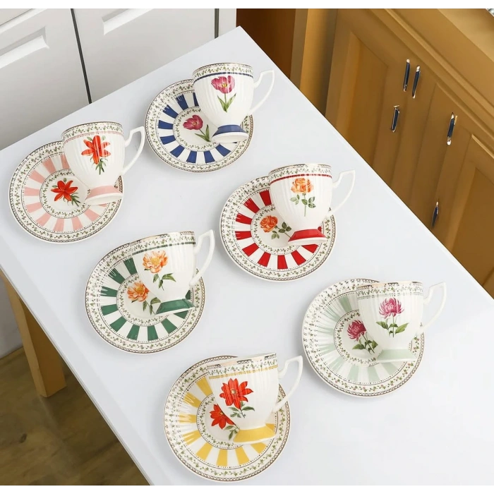 6 kişilik porselen fincan takımı