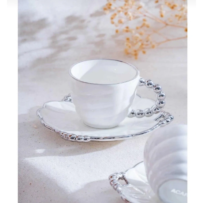 6 kişilik porselen fincan takımı