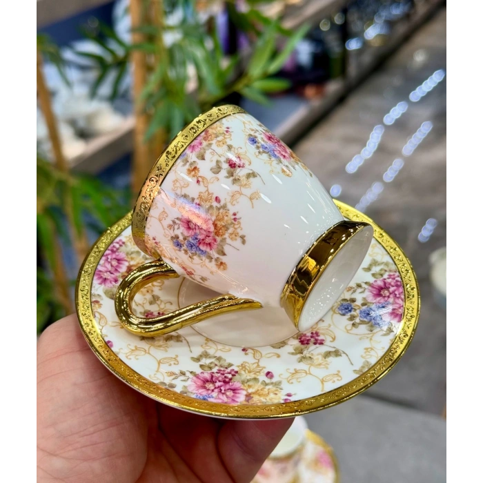 6 kişilik porselen fincan takımı