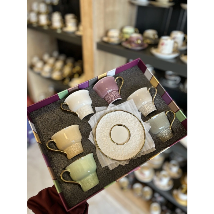 6 kişilik porselen fincan takımı