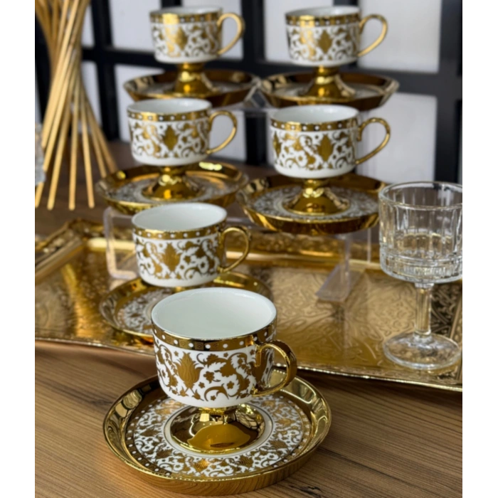 6 kişilik porselen fincan takımı