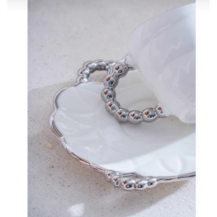 6 kişilik porselen fincan takımı