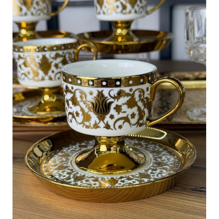 6 kişilik porselen fincan takımı