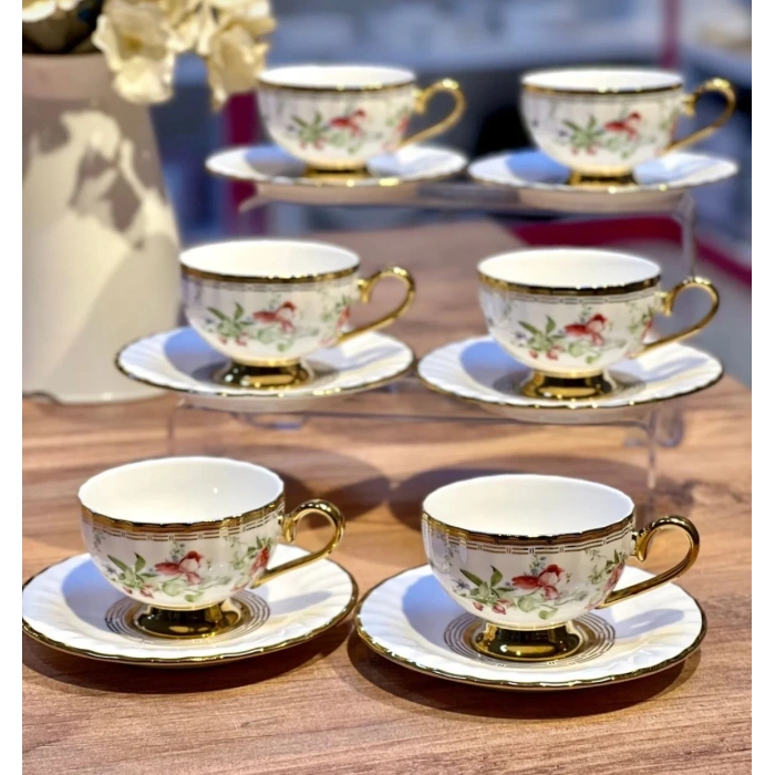 6 kişilik porselen fincan takımı