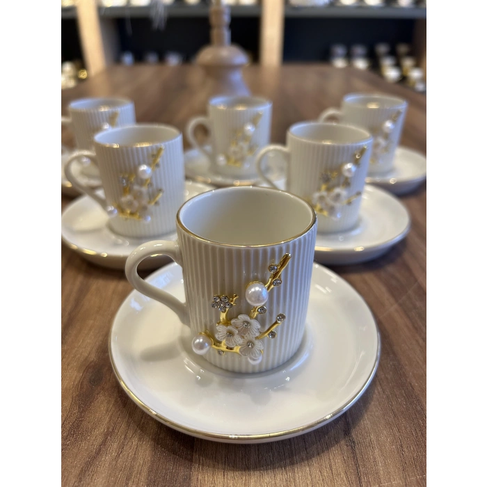 6 kişilik porselen fincan takımı
