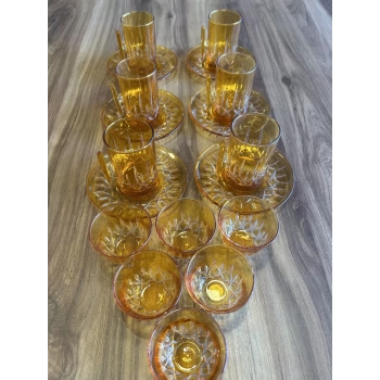 18 parça Çay/kahve takımı