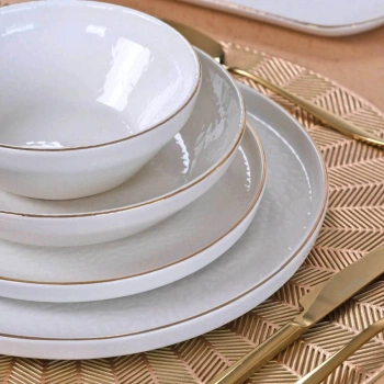 24 parça yemek takımı