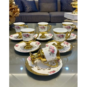 6 kişilik porselen fincan takımı