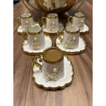 6 kişilik porselen fincan takımı