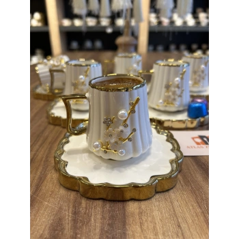 6 kişilik porselen fincan takımı